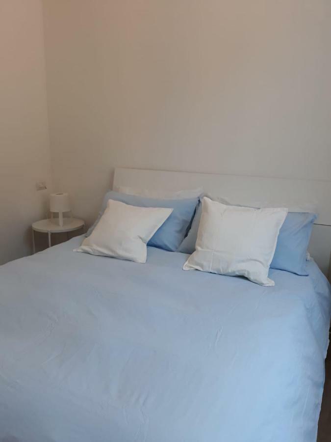 Appartamento Con Vista Milano Exterior foto
