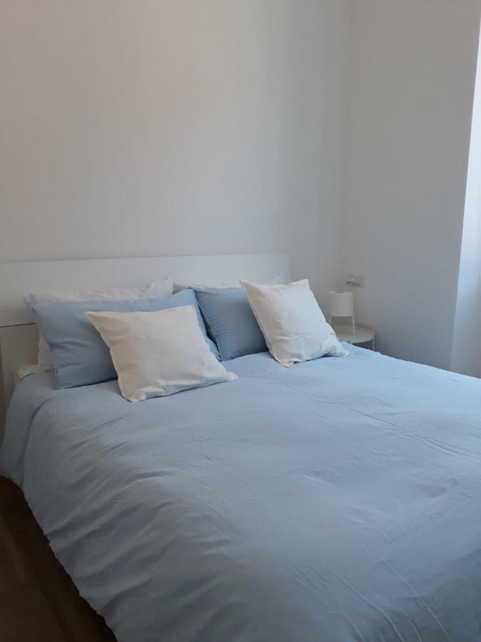 Appartamento Con Vista Milano Exterior foto